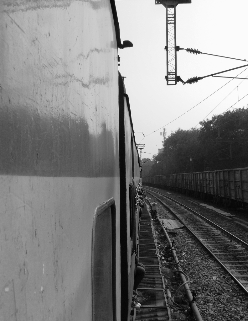 Train Agra to hardiwar (6)